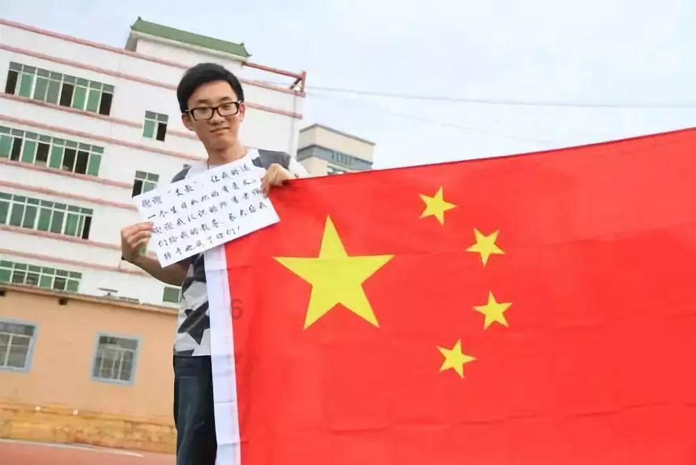 探索知识星球平台,了解任重情人节送女网友鲜花,网友为何会说不喜欢他了?的精彩内容